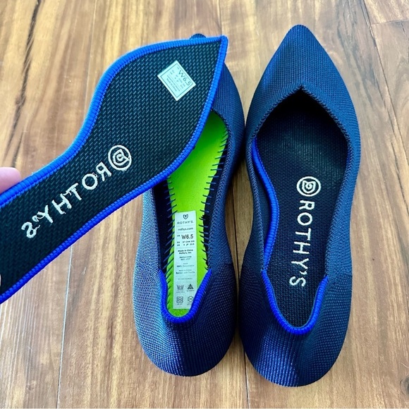 Rothy’s The Point Navy Blue Flat Size: 6.5 - Picture 6 of 6